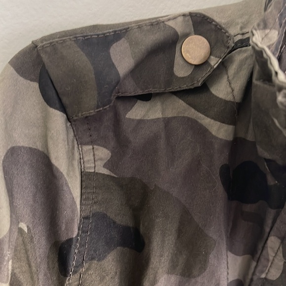 Camouflage jacket by Love Tree - Picture 4 of 13